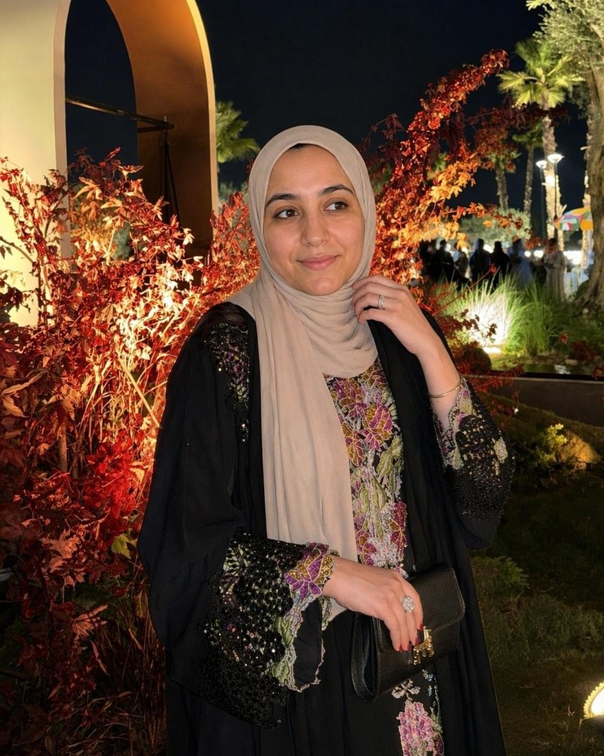 نفس الشخص في مشهد سهرة ومناسبات